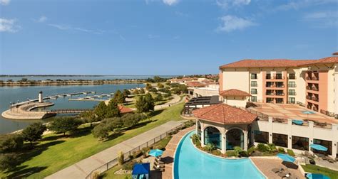lake ray hubbard hotel.